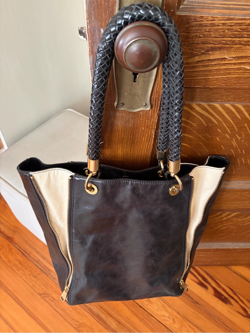 Badgley Mischka Black and Cream Leather Shoulder Bag with Gold Hardware
